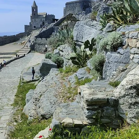 Byron Lägenhet Porto Venere